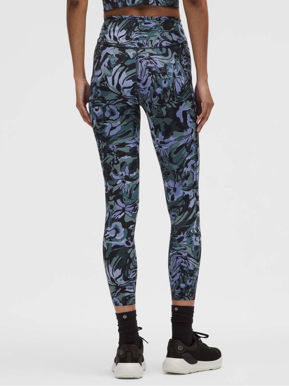 Lululemon size 4 Fast and Free High-Rise Tight 25" *5 Pocket Flower Meld Multi